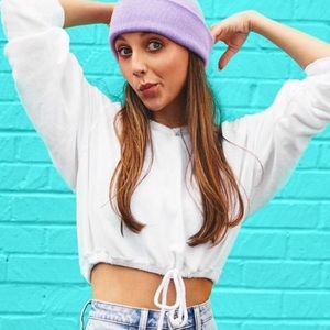 White hollister cropped hoodie